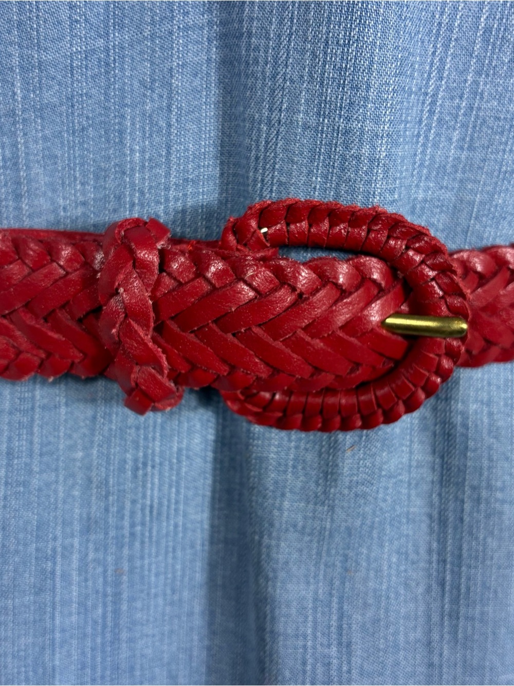 Womens belt Sz small woven red leather split cowhide